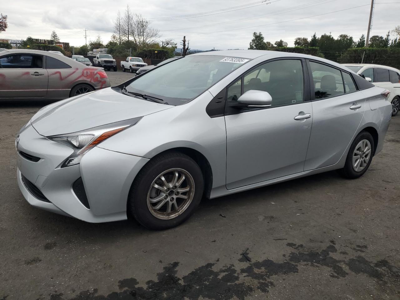 2016 TOYOTA PRIUS