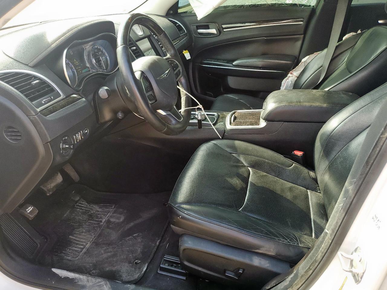 2018 CHRYSLER 300