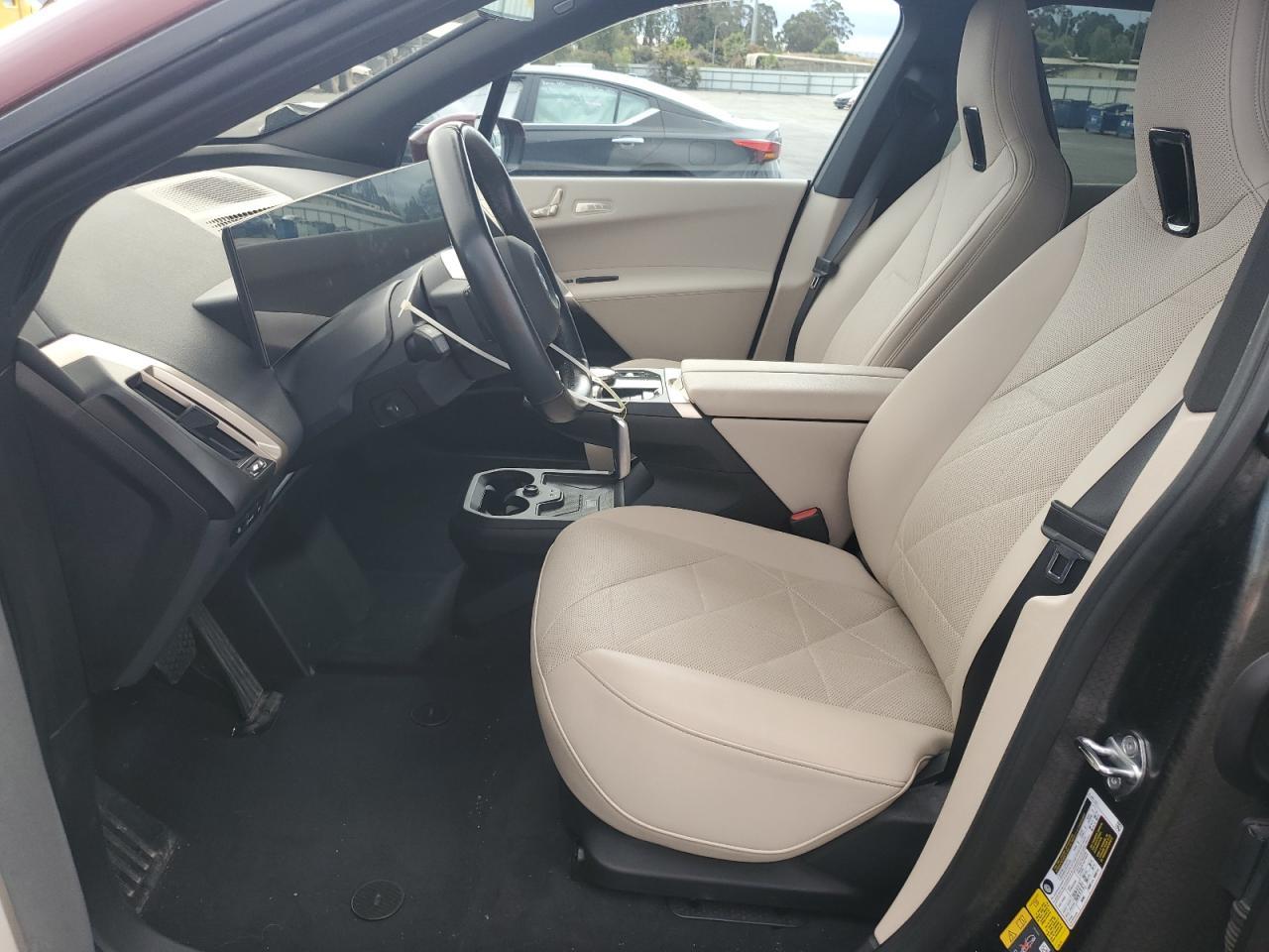 2023 BMW iX