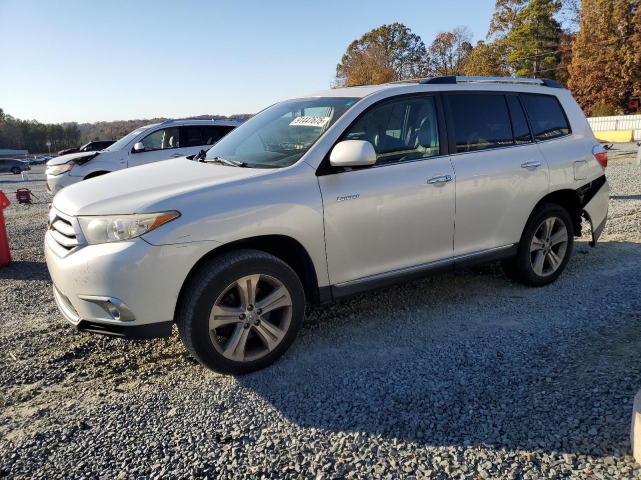 2012 TOYOTA HIGHLANDER