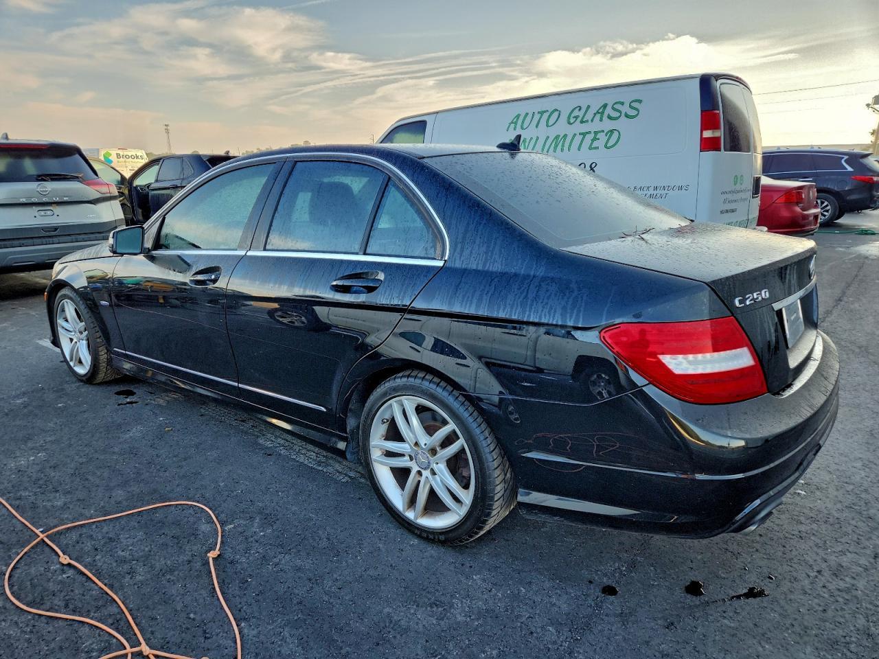 2012 MERCEDES-BENZ C-CLASS