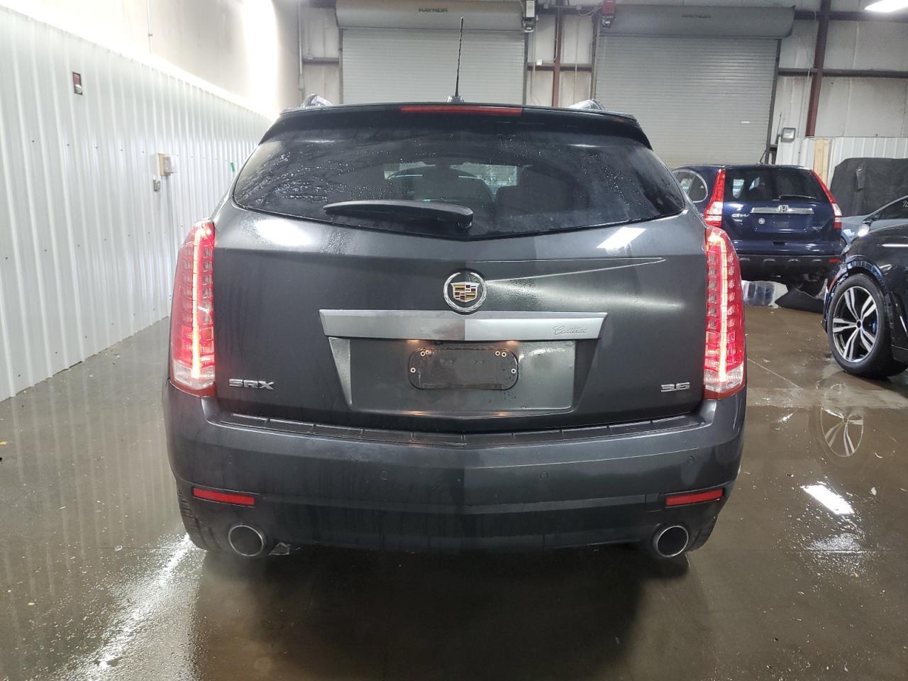 2016 CADILLAC SRX