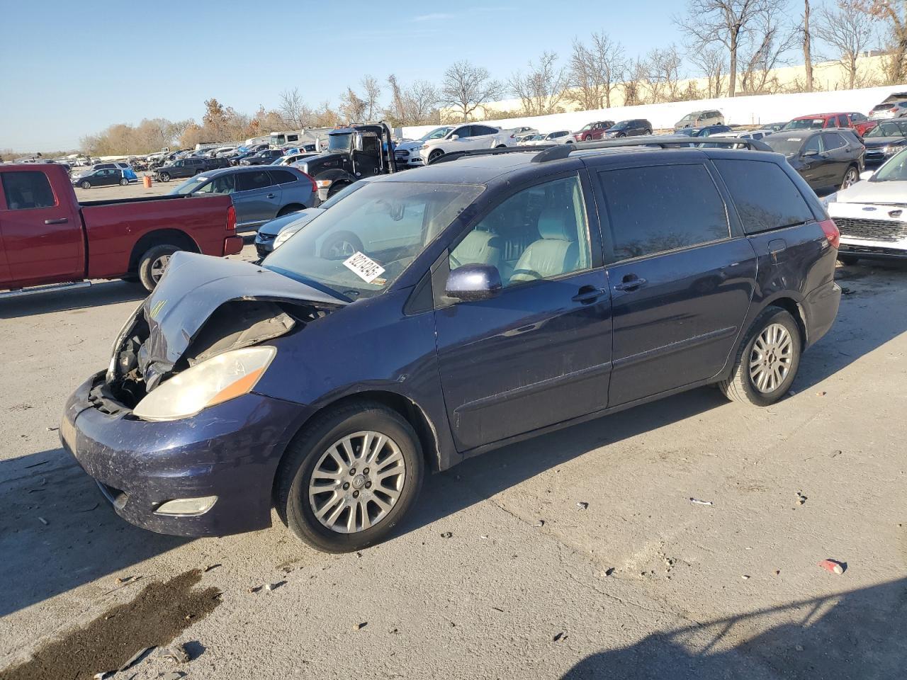 2007 TOYOTA SIENNA