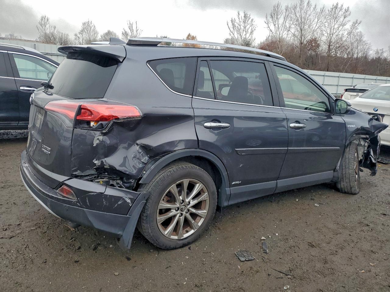 2016 TOYOTA RAV4