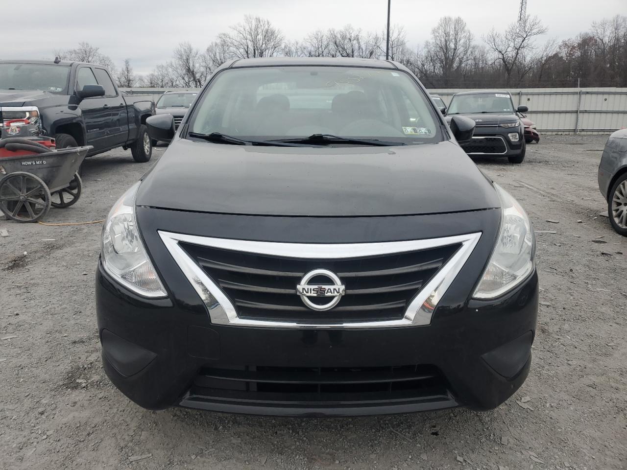 2018 NISSAN VERSA