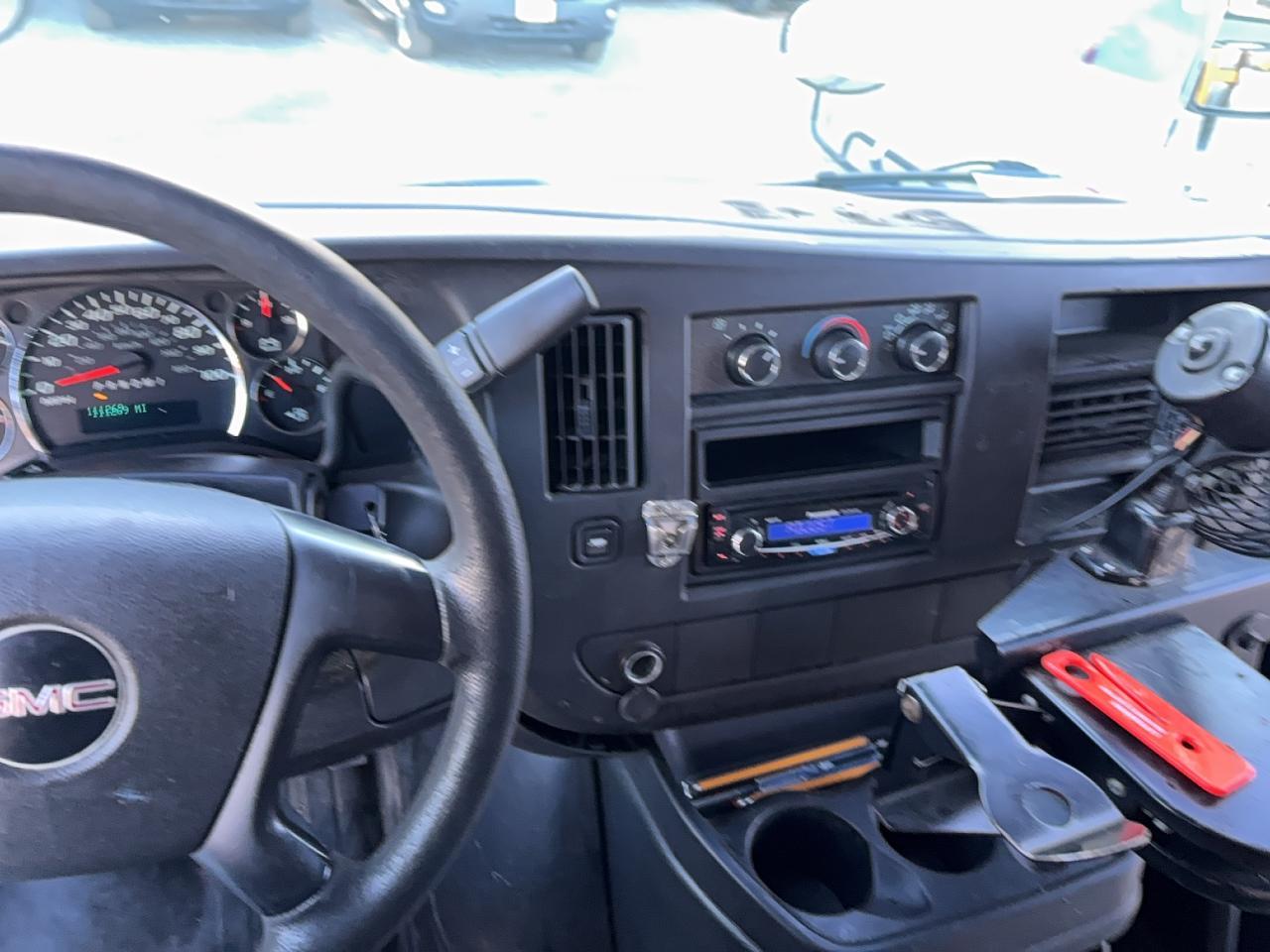 2012 GMC Savana