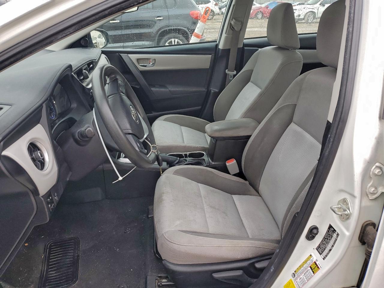 2019 TOYOTA COROLLA