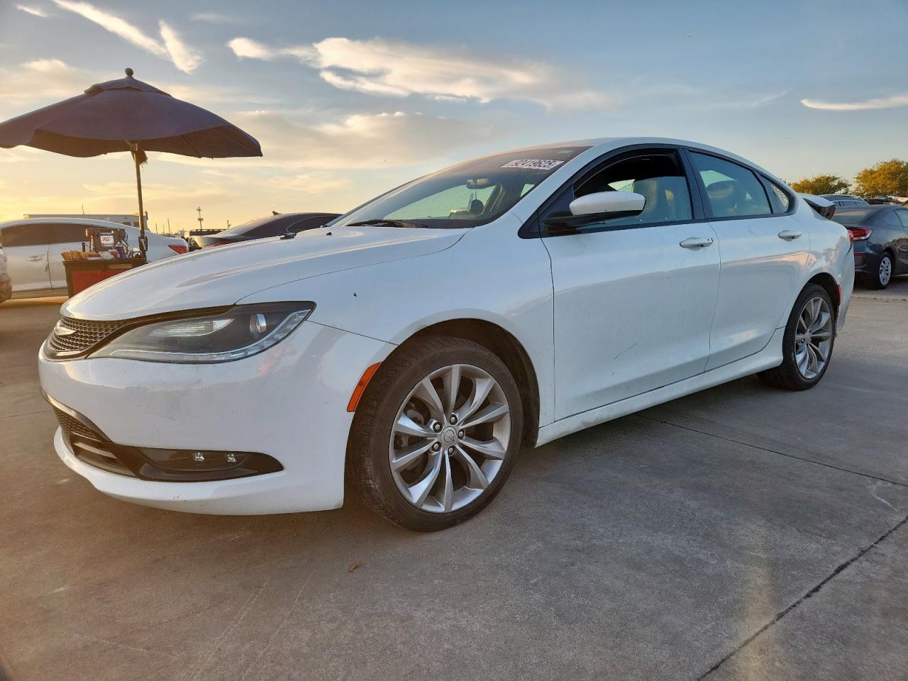 2016 CHRYSLER 200
