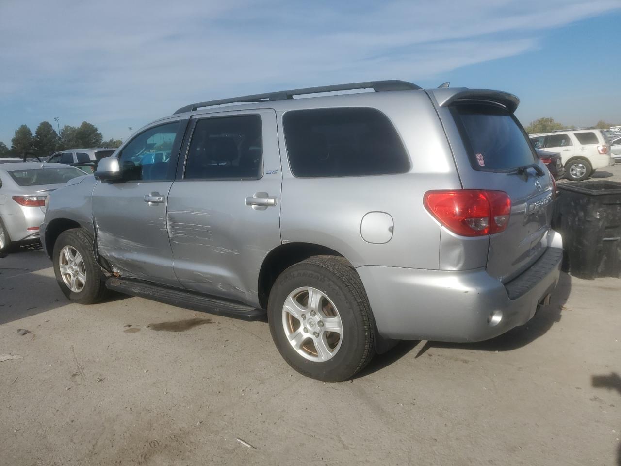 2015 TOYOTA Sequoia