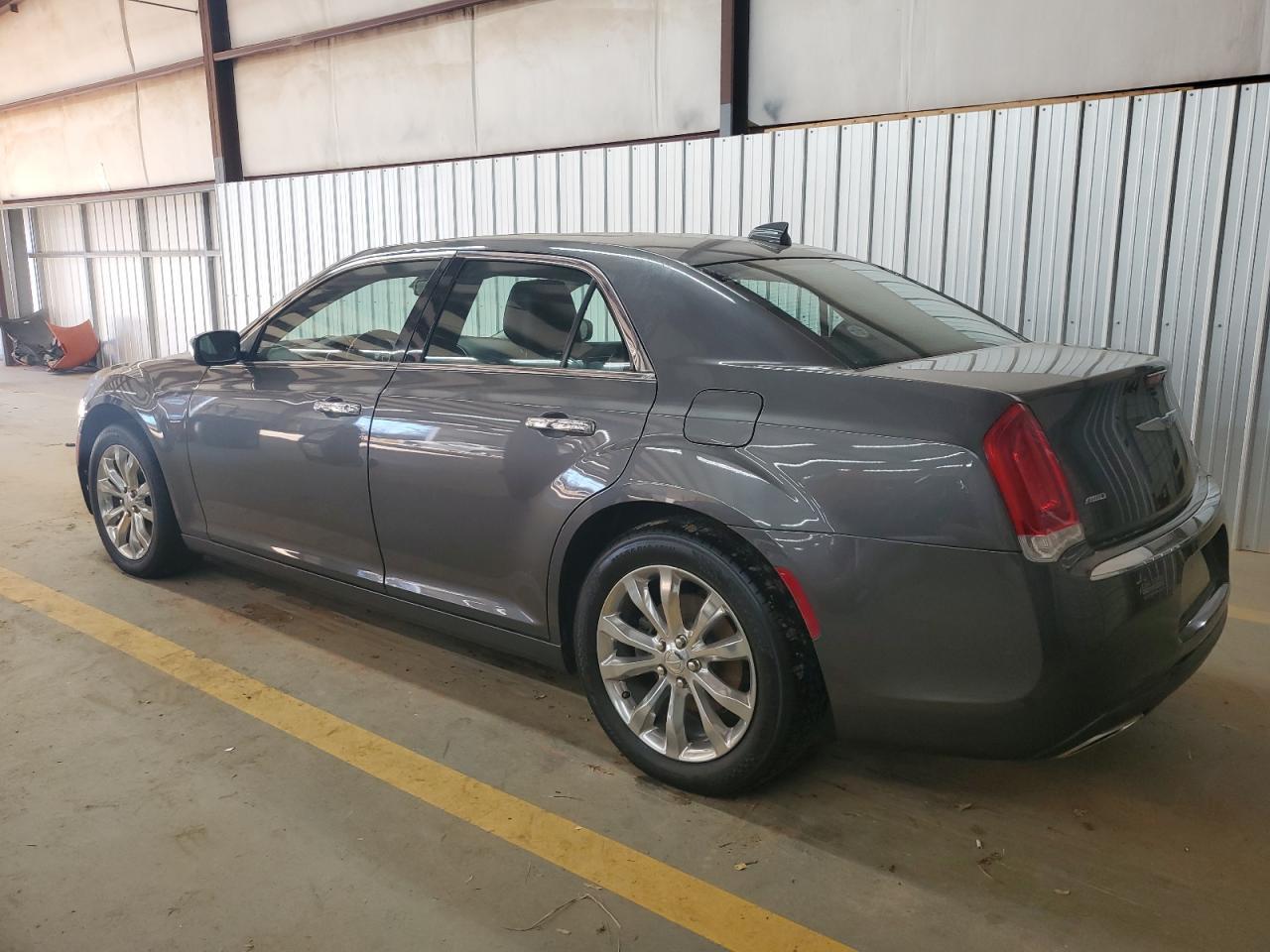 2020 CHRYSLER 300