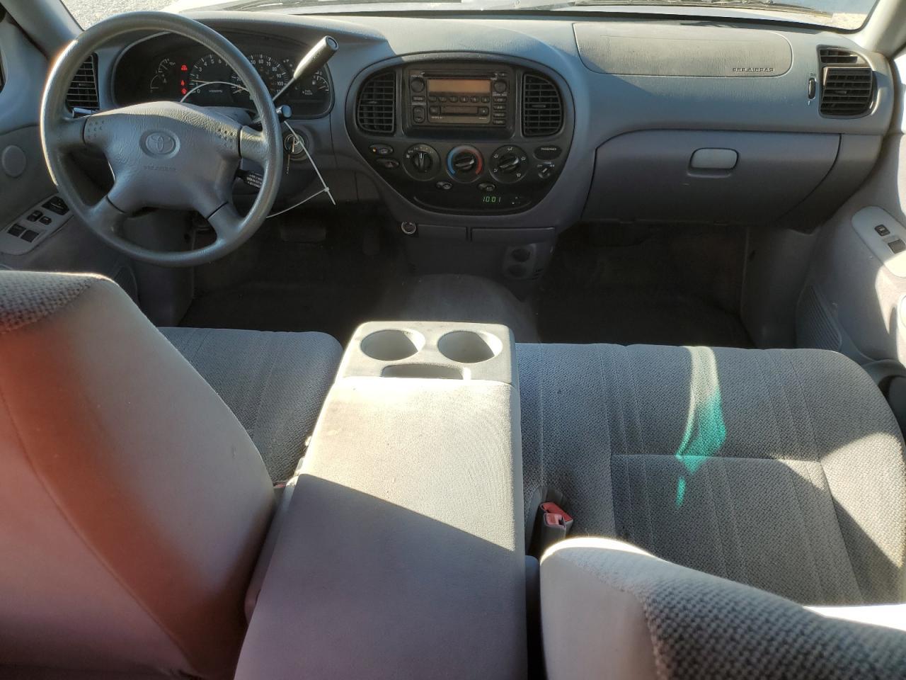 2002 TOYOTA TUNDRA
