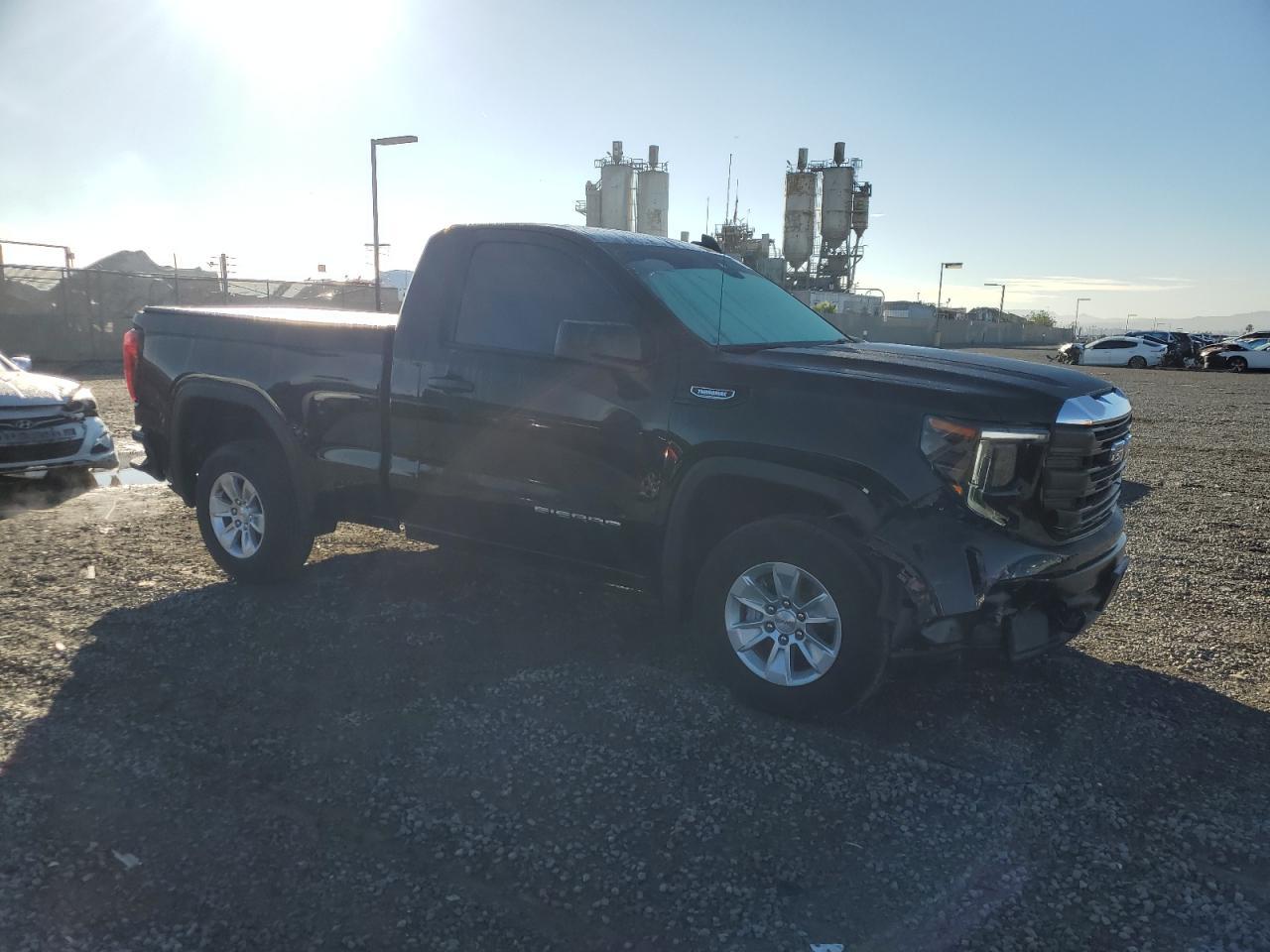 2025 GMC Sierra