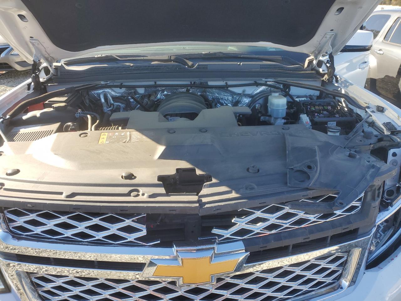 2018 CHEVROLET Suburban