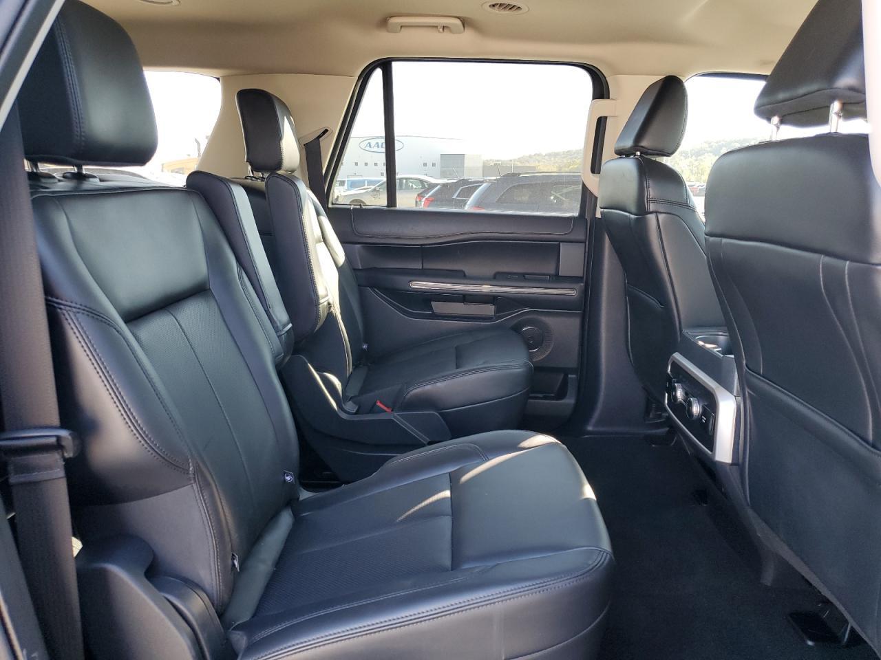 2024 FORD Expedition