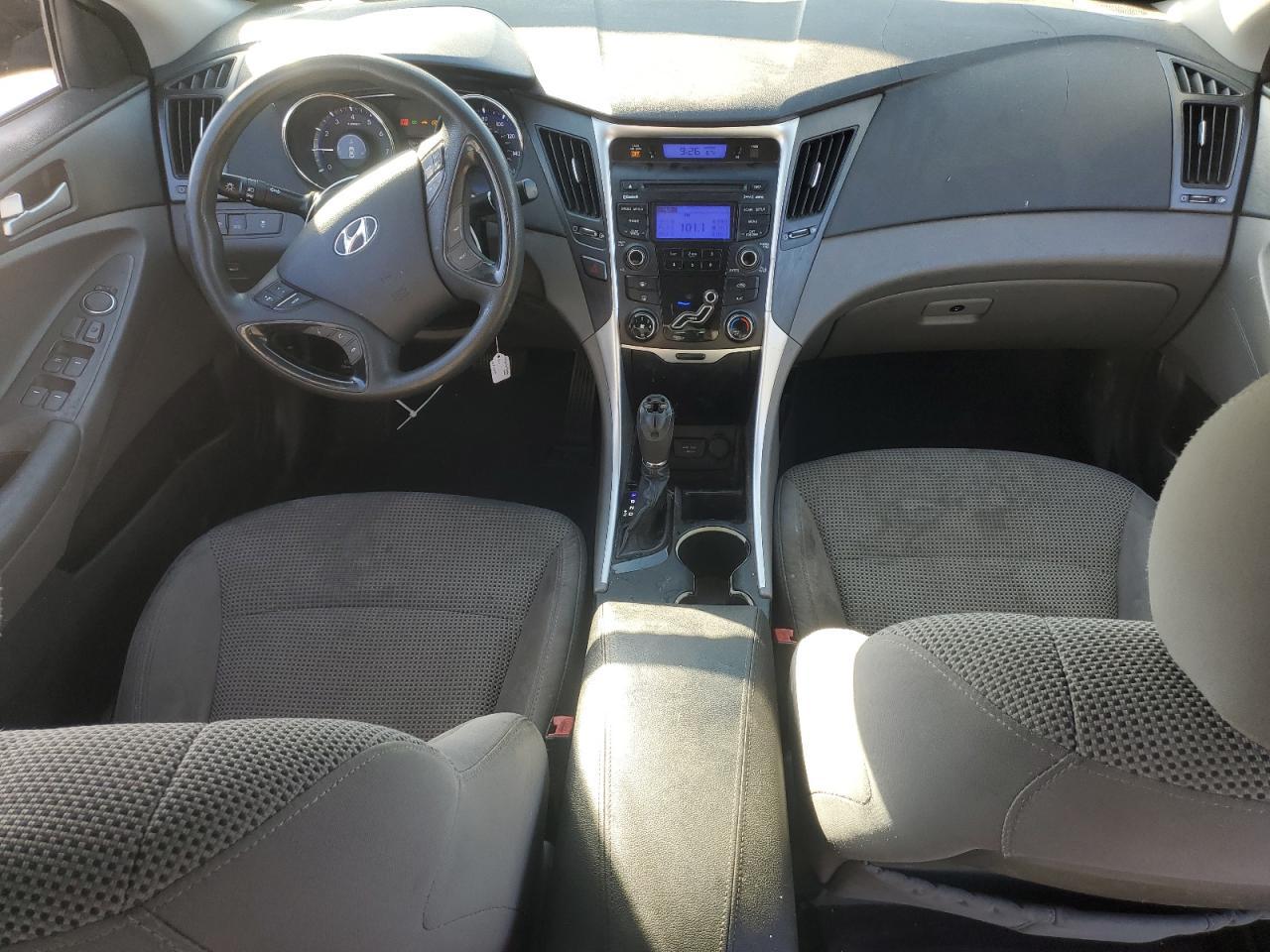 2012 HYUNDAI SONATA