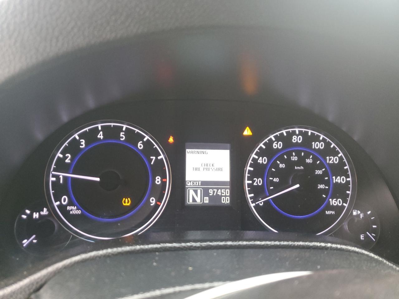 2012 INFINITI G37