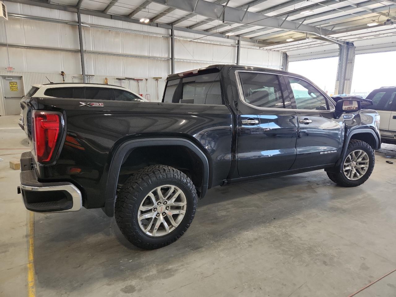 2021 GMC Sierra