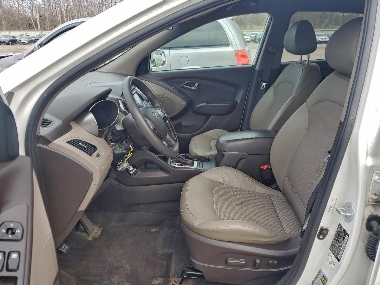 2015 HYUNDAI TUCSON