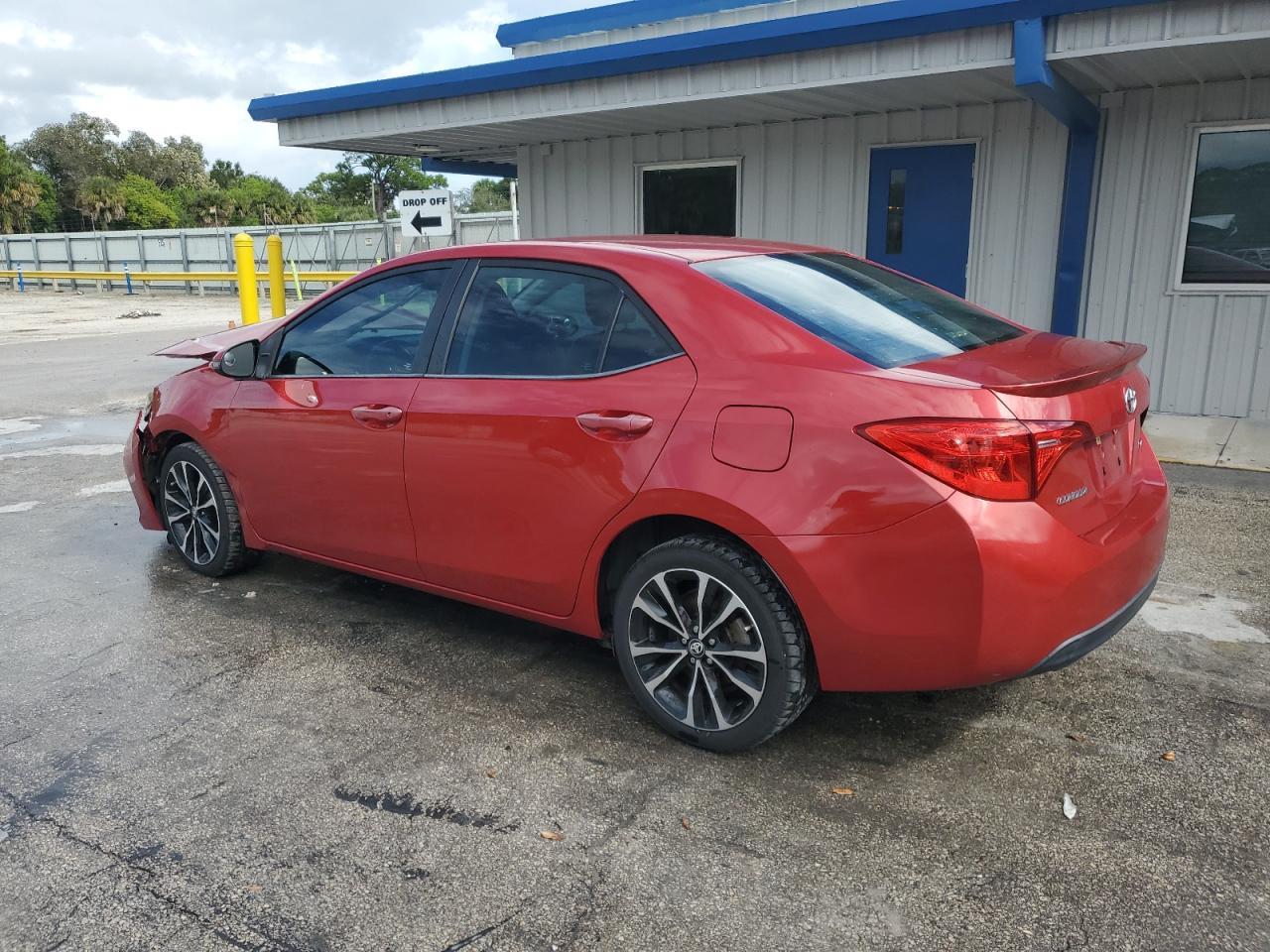 2017 TOYOTA COROLLA