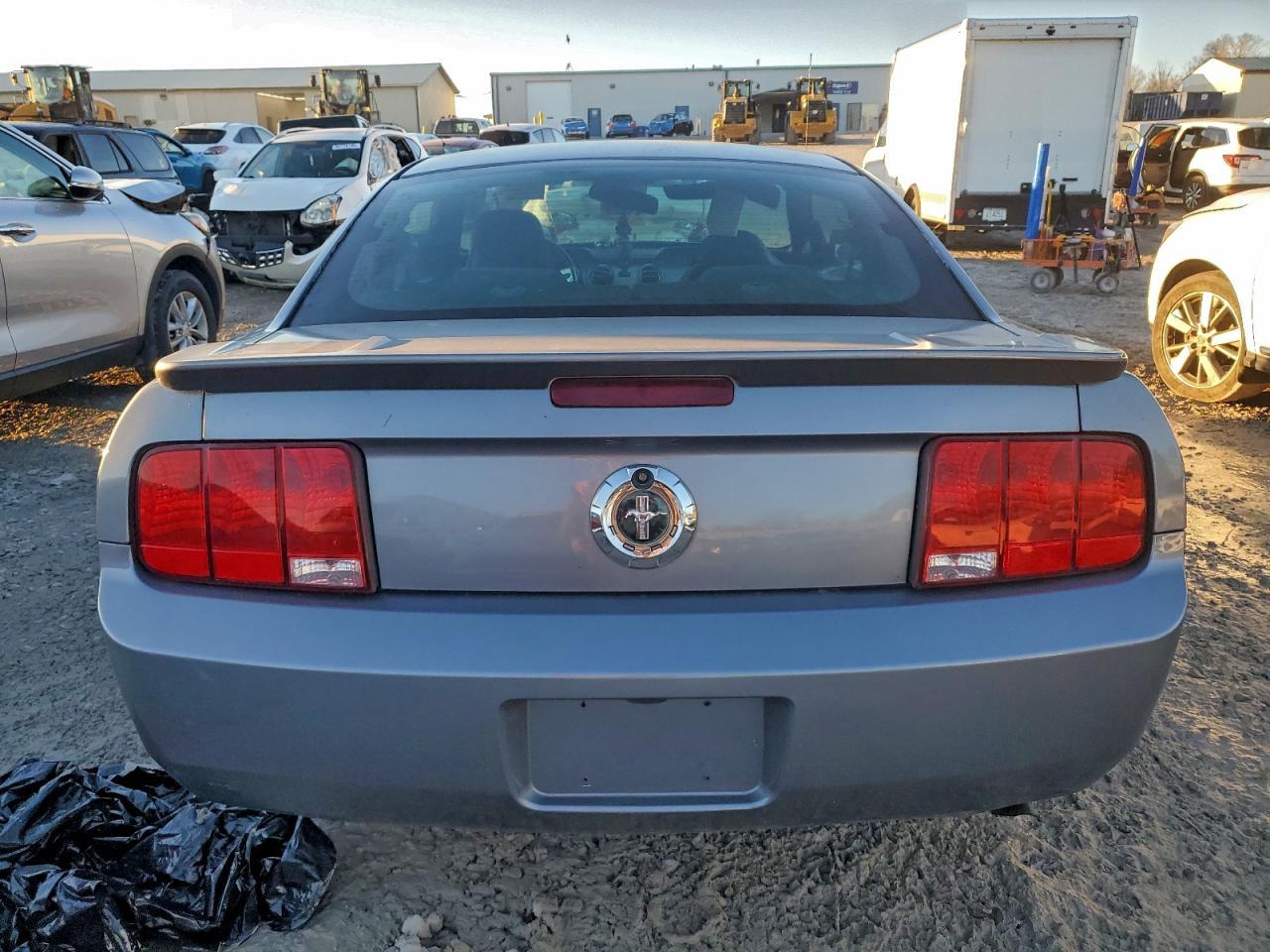 2007 FORD MUSTANG