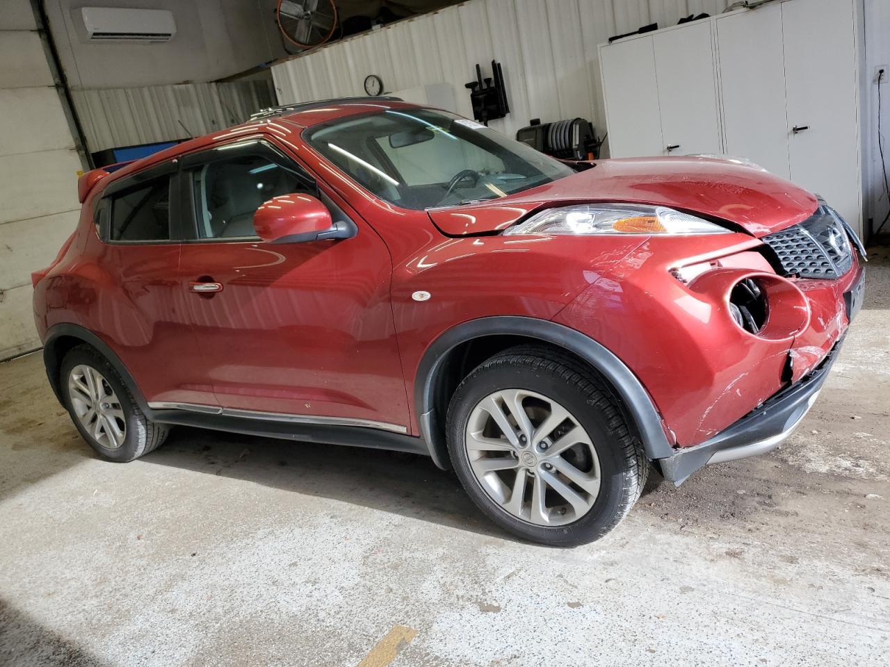 2013 NISSAN Juke