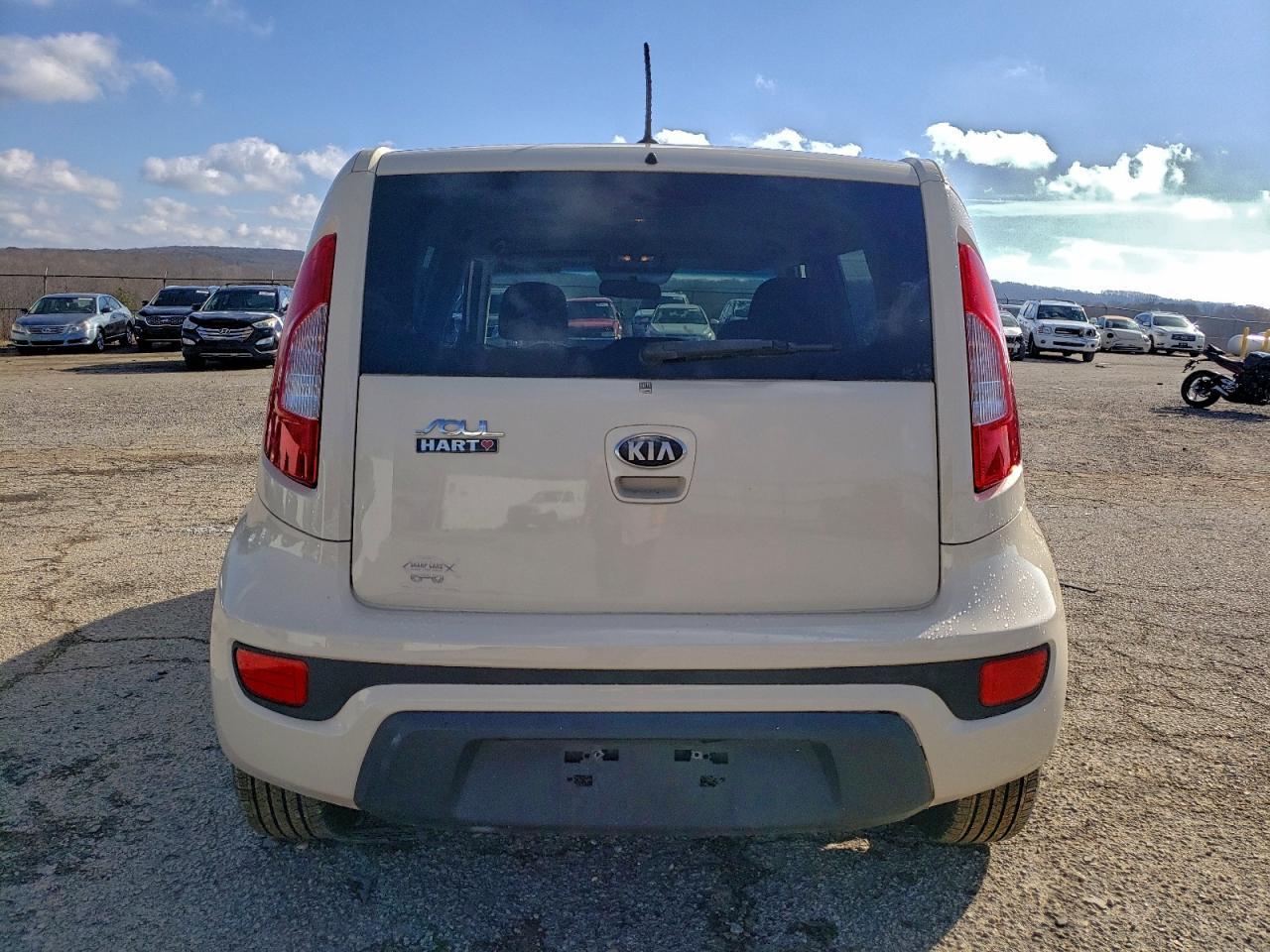2013 KIA SOUL