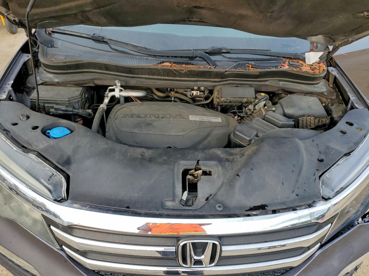 2016 HONDA PILOT