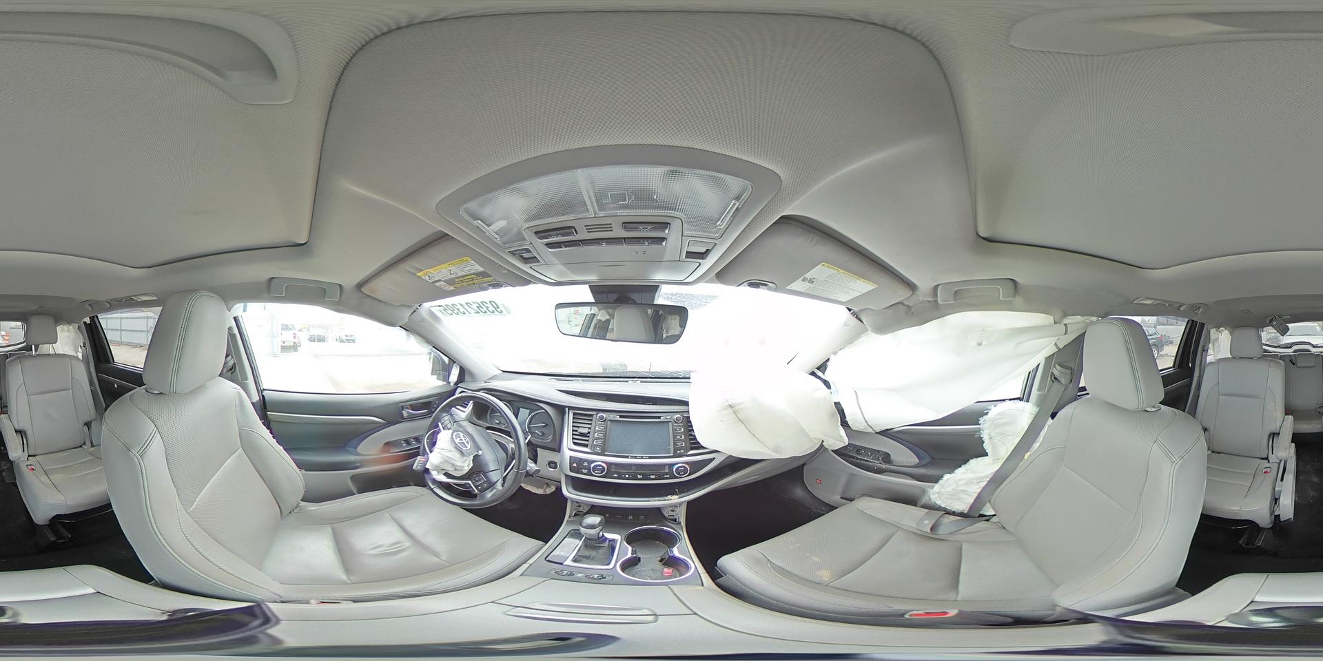 2017 TOYOTA HIGHLANDER