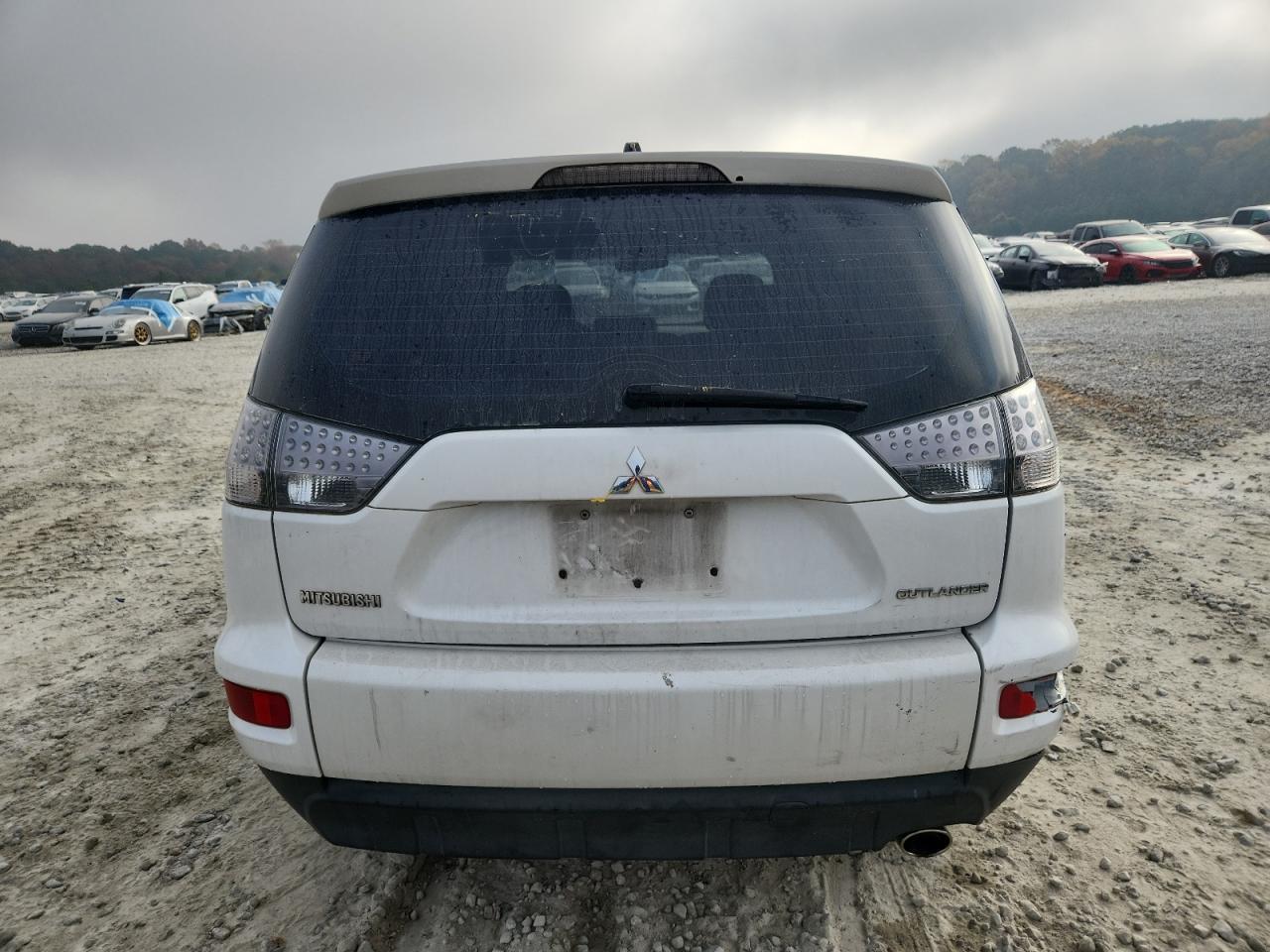 2010 MITSUBISHI outlander