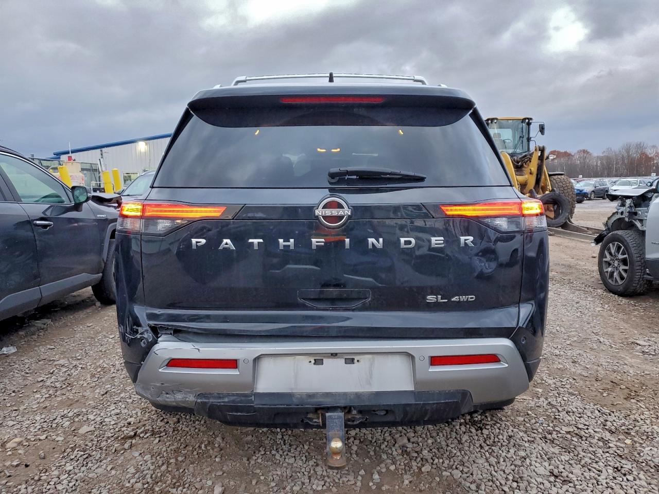 2022 NISSAN PATHFINDER