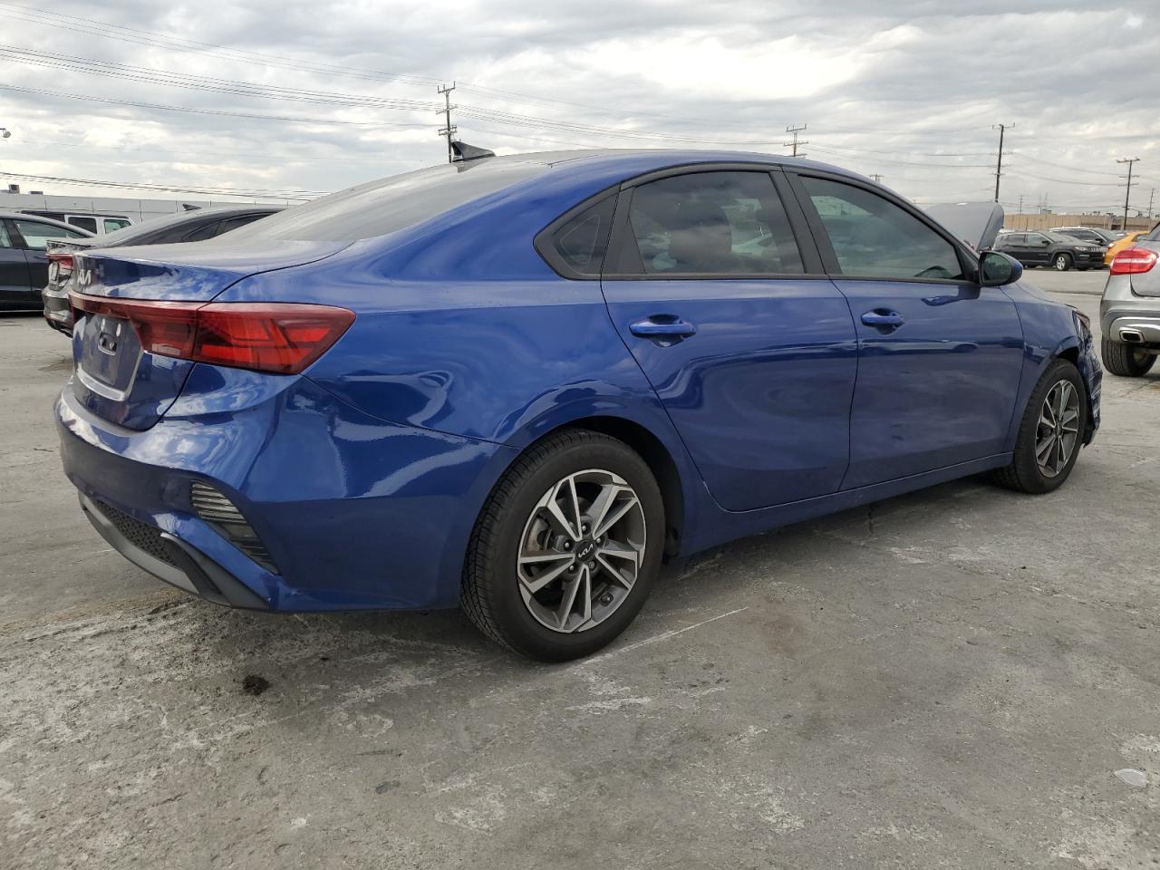 2023 KIA FORTE