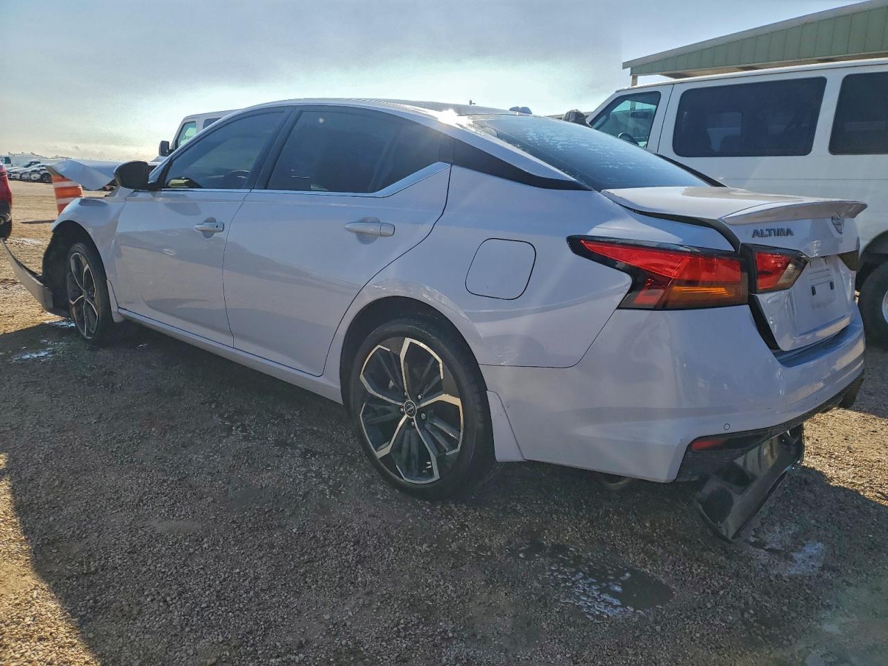 2024 NISSAN ALTIMA