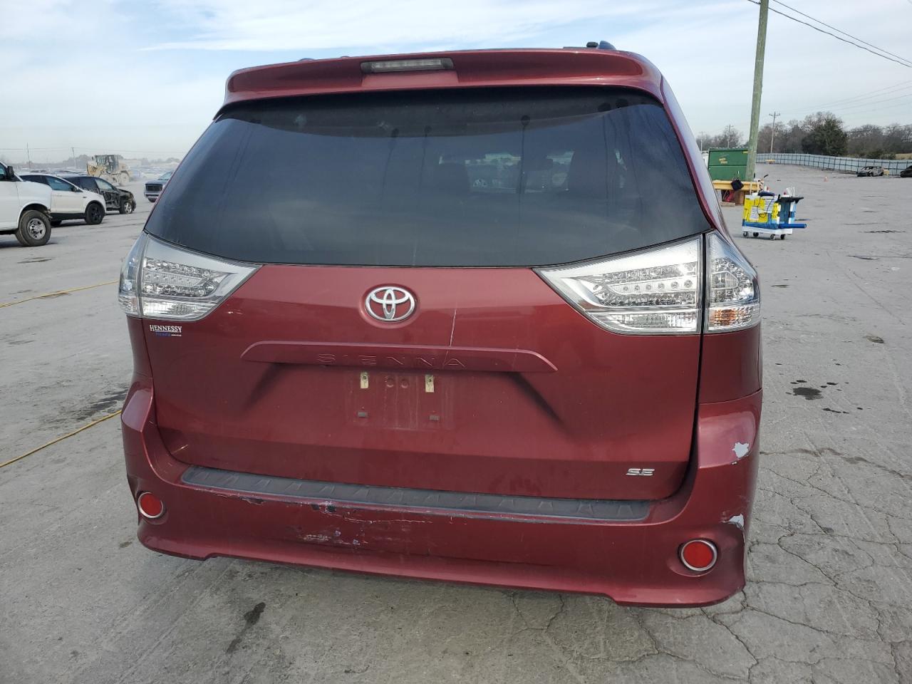 2017 TOYOTA SIENNA