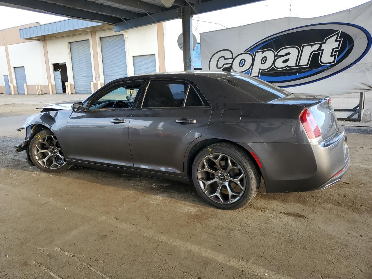 2018 CHRYSLER 300