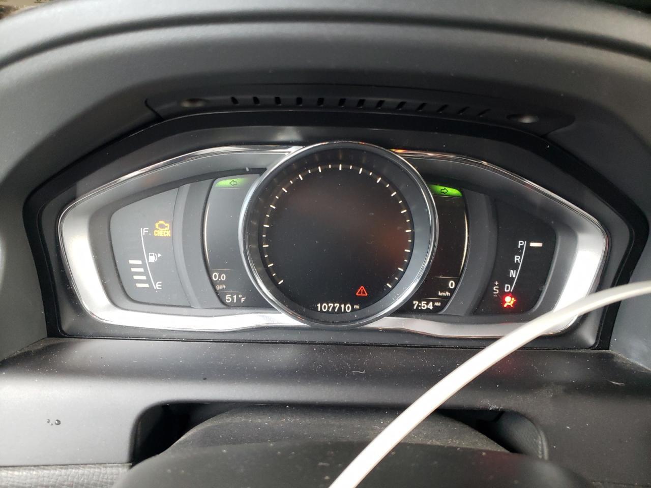 2017 VOLVO XC60