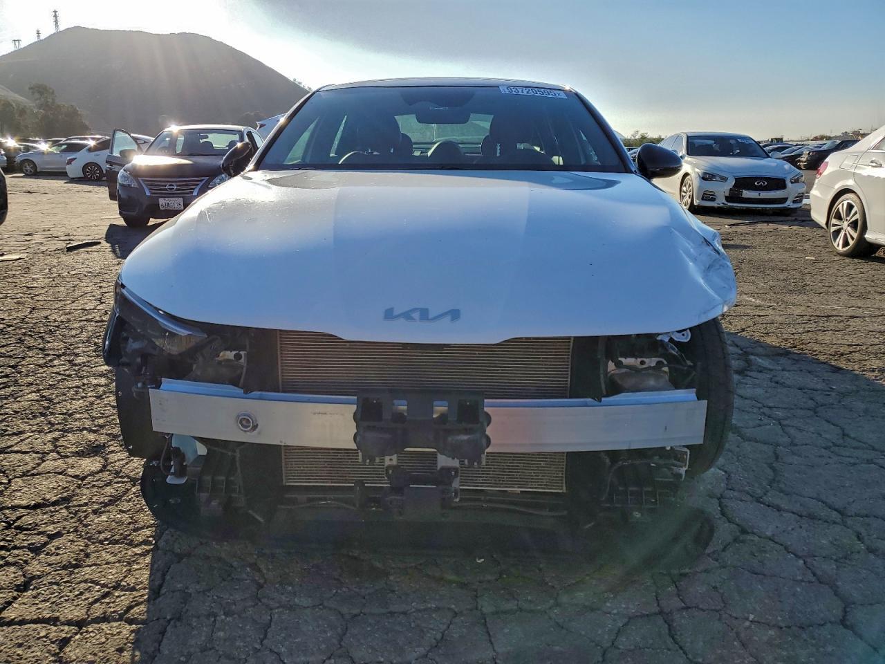 2025 KIA K5