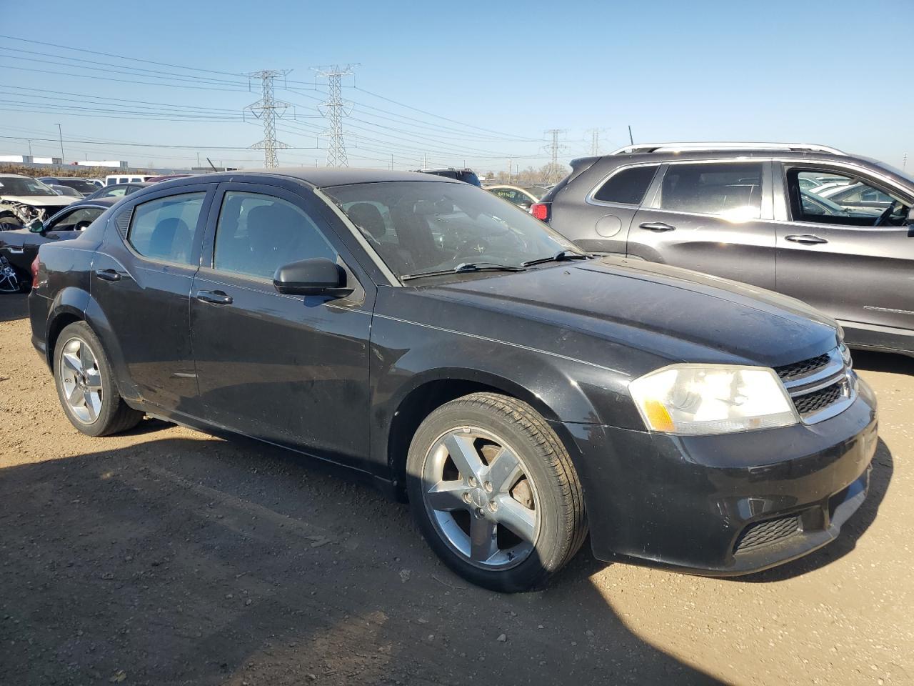 2012 DODGE Avenger