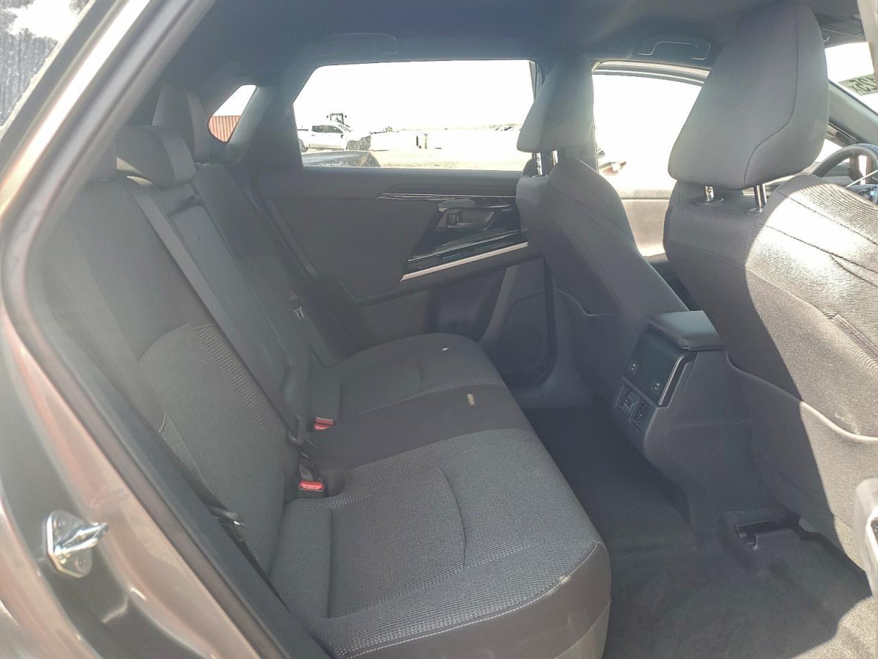2023 SUBARU Solterra