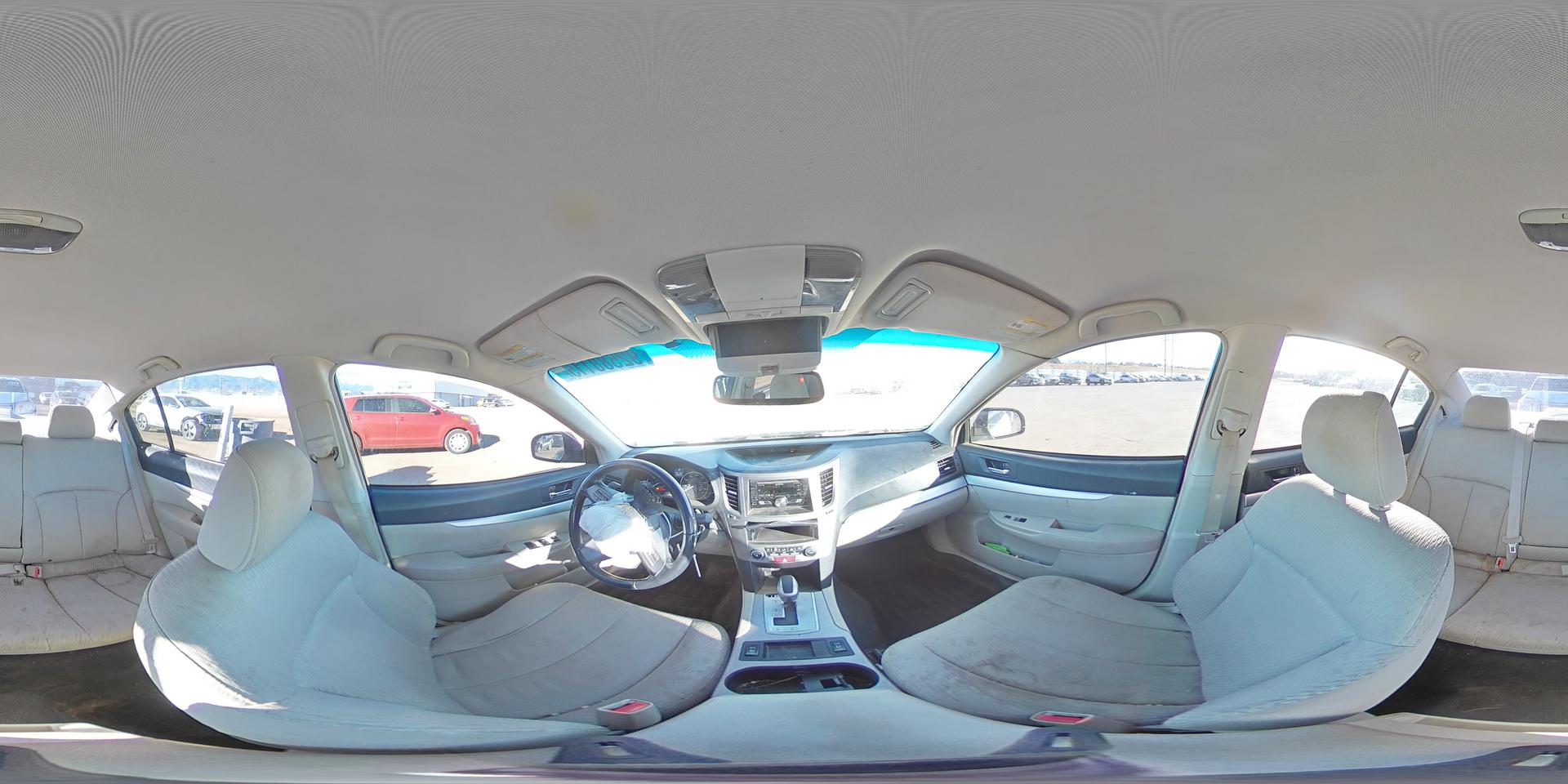 2011 SUBARU Legacy