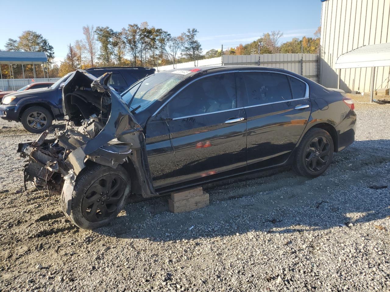 2017 HONDA ACCORD