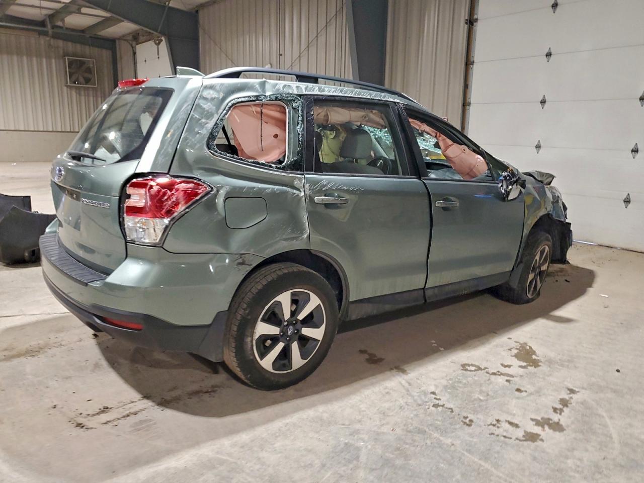 2018 SUBARU FORESTER