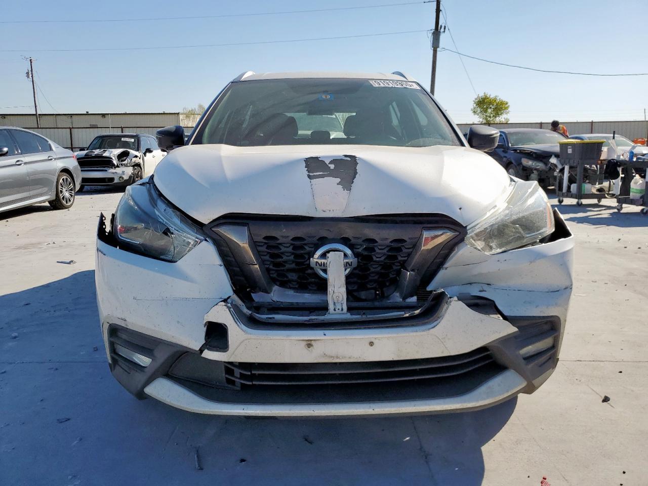 2019 NISSAN KICKS
