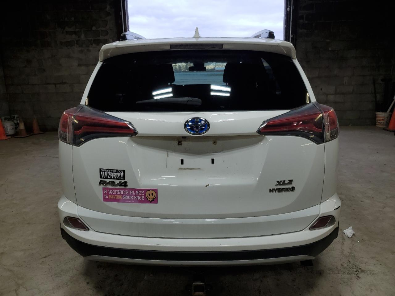 2017 TOYOTA RAV4