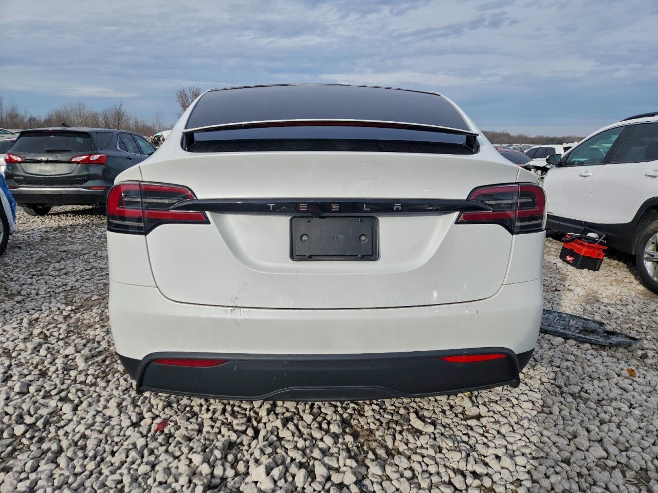 2024 TESLA MODEL X