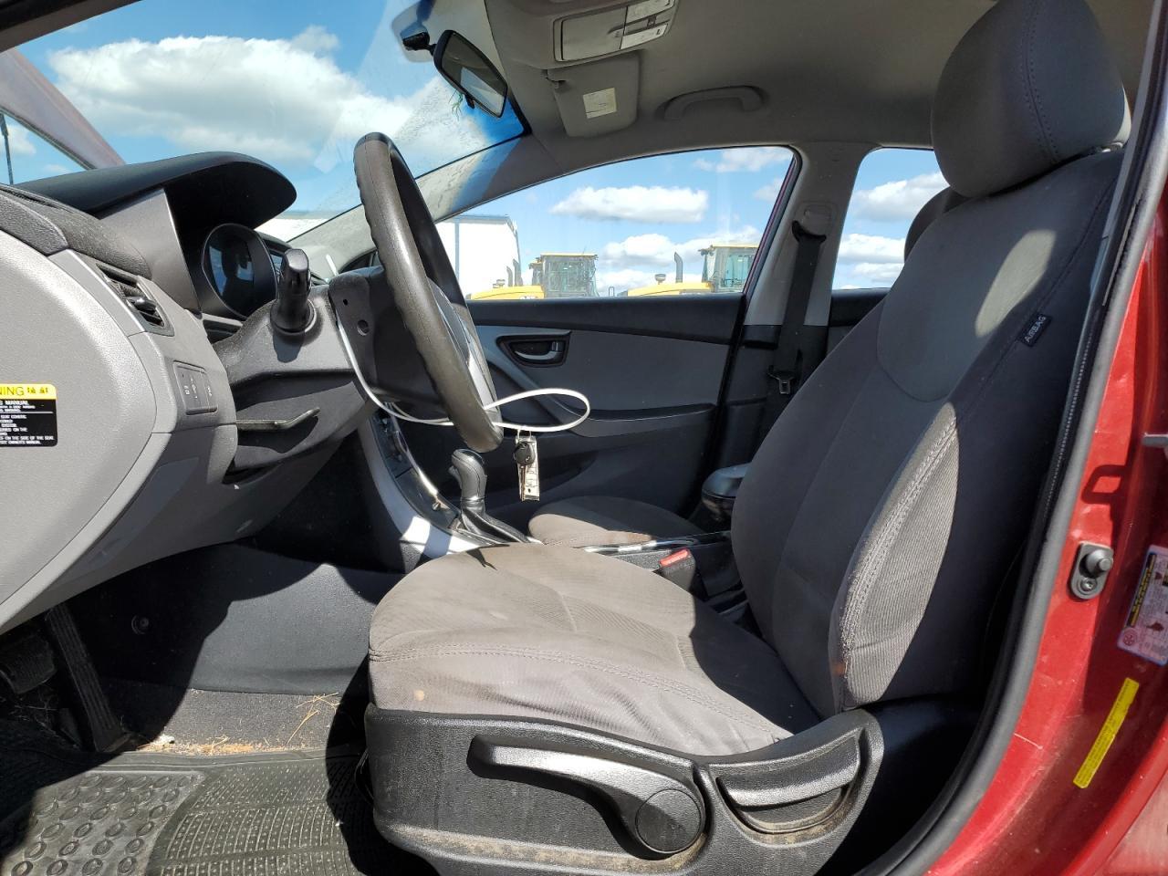2016 HYUNDAI ELANTRA