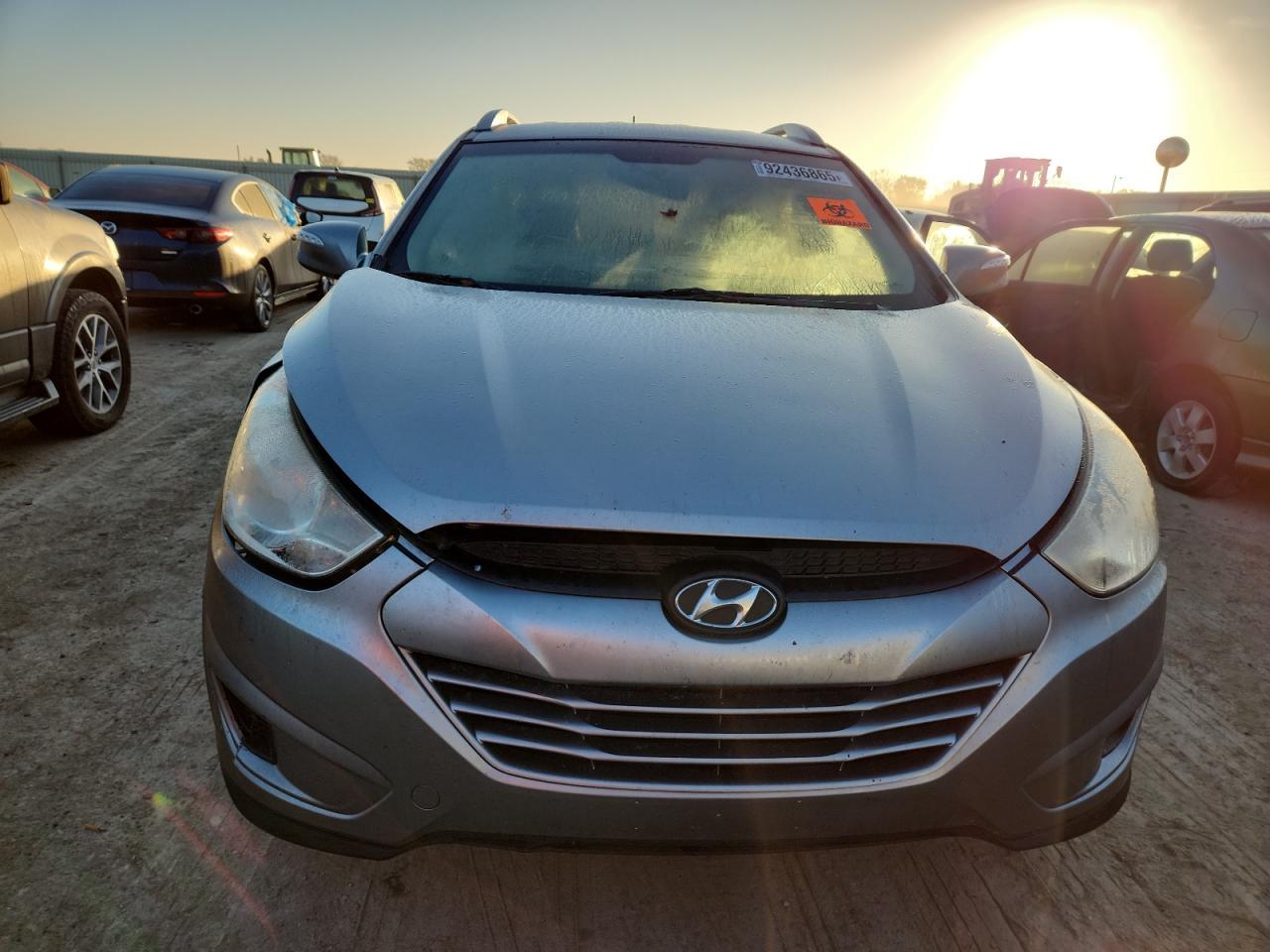 2012 HYUNDAI TUCSON