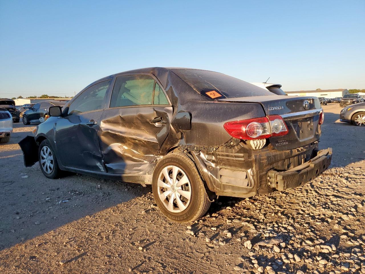 2013 TOYOTA COROLLA