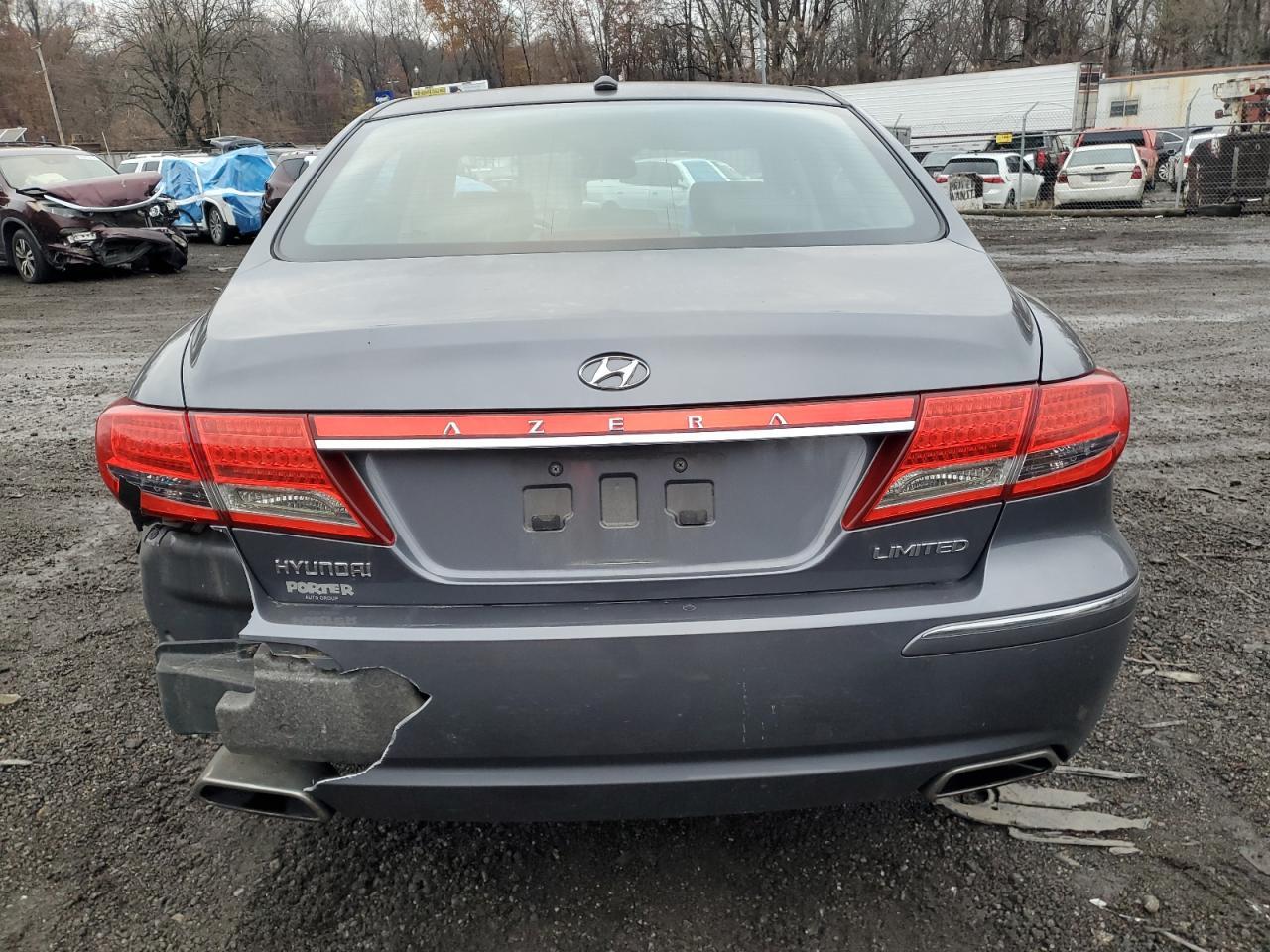 2011 HYUNDAI Azera