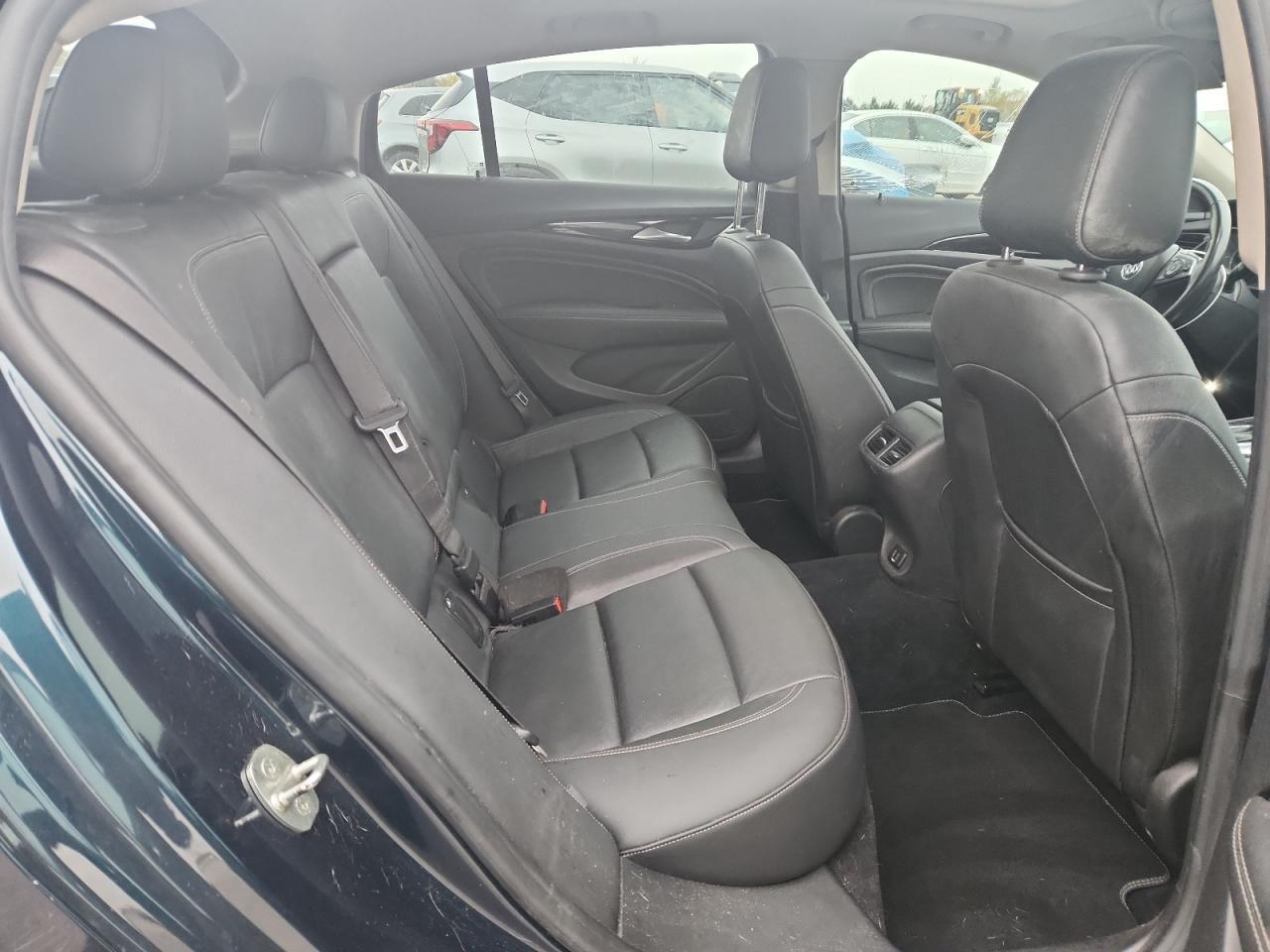 2018 BUICK Regal