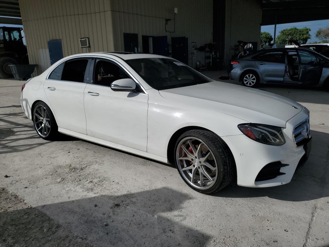 2018 MERCEDES-BENZ E-Class